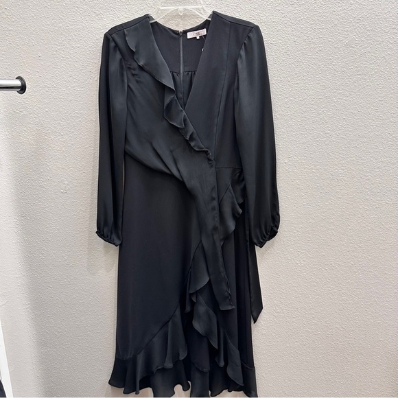 Parker NY Dress Womens Size 4 Black Hi-Low Ruffle Elegant Long Sleeve - Picture 3 of 10
